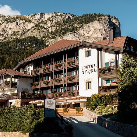 Hotel Tyrol Selva di Val Gardena Extérieur photo